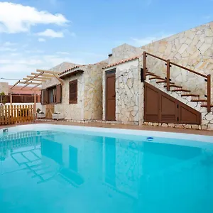 https://las-casitas-28.hotelsfuerteventura.org